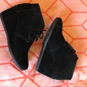 Toms wedges